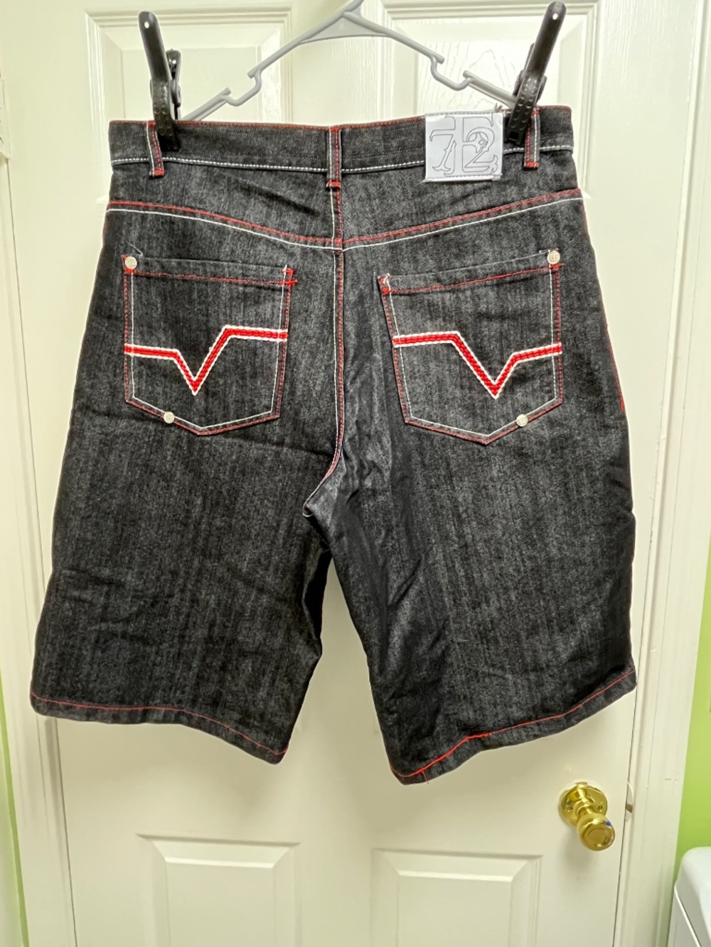 Men's 7E2 Evolution in Design Black and Red Skater Wide Leg Grunge 36W